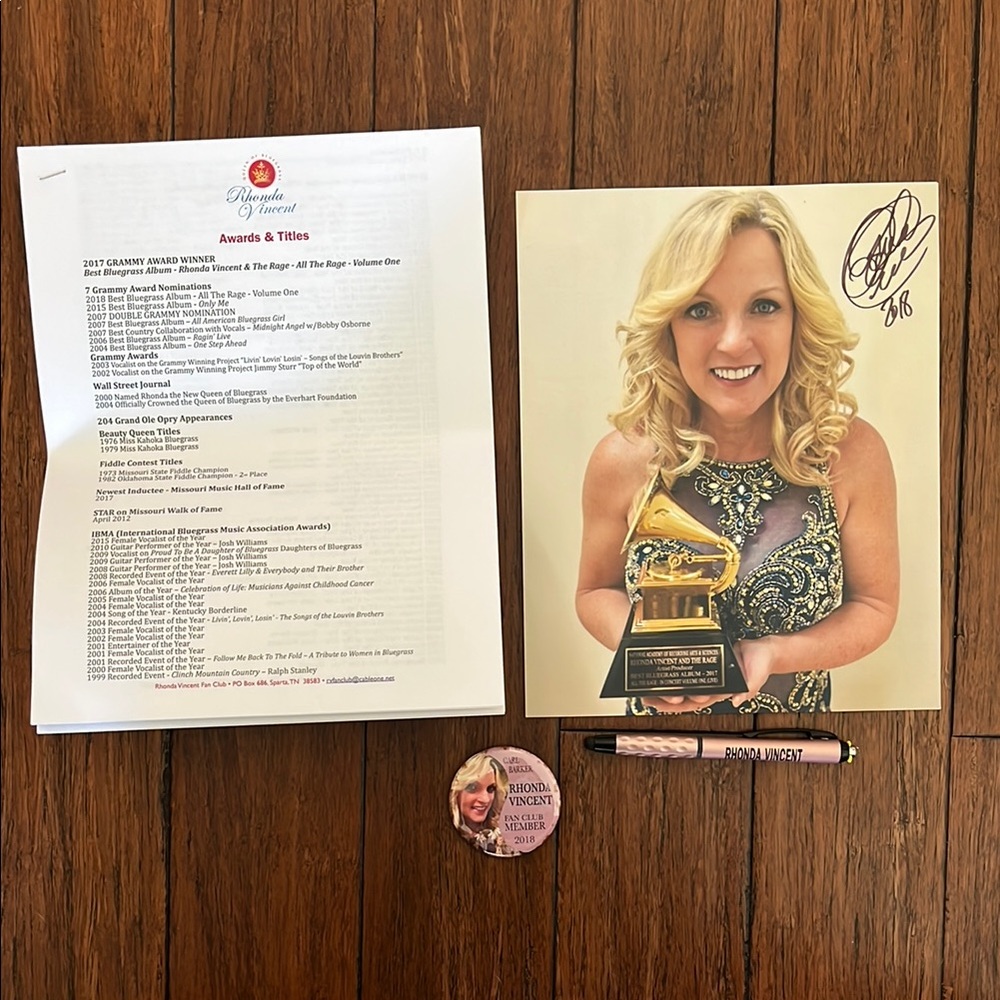 Grammy Award Winner-Rhonda Vincent- Autographed Photo Lot